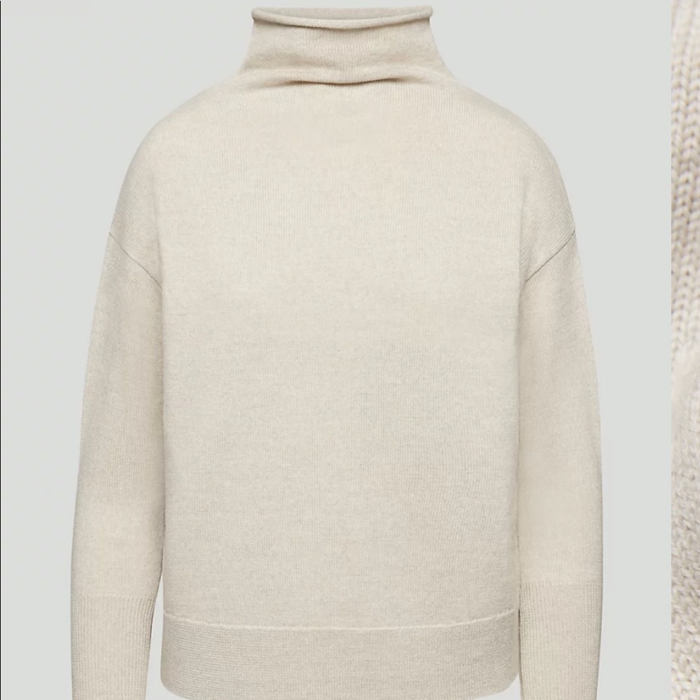 Aritzia Wilfred Mockneck Sweater